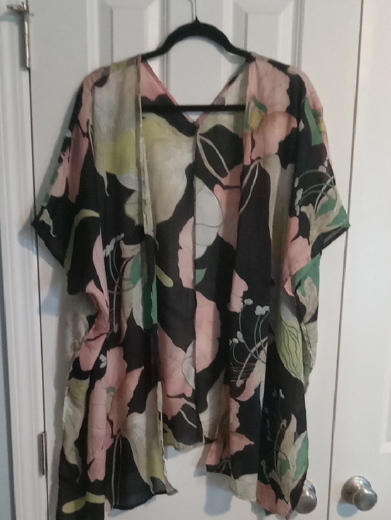 Umgee Tops - Floral Sheer Kimono Cardigan in Black and Pastel Mix